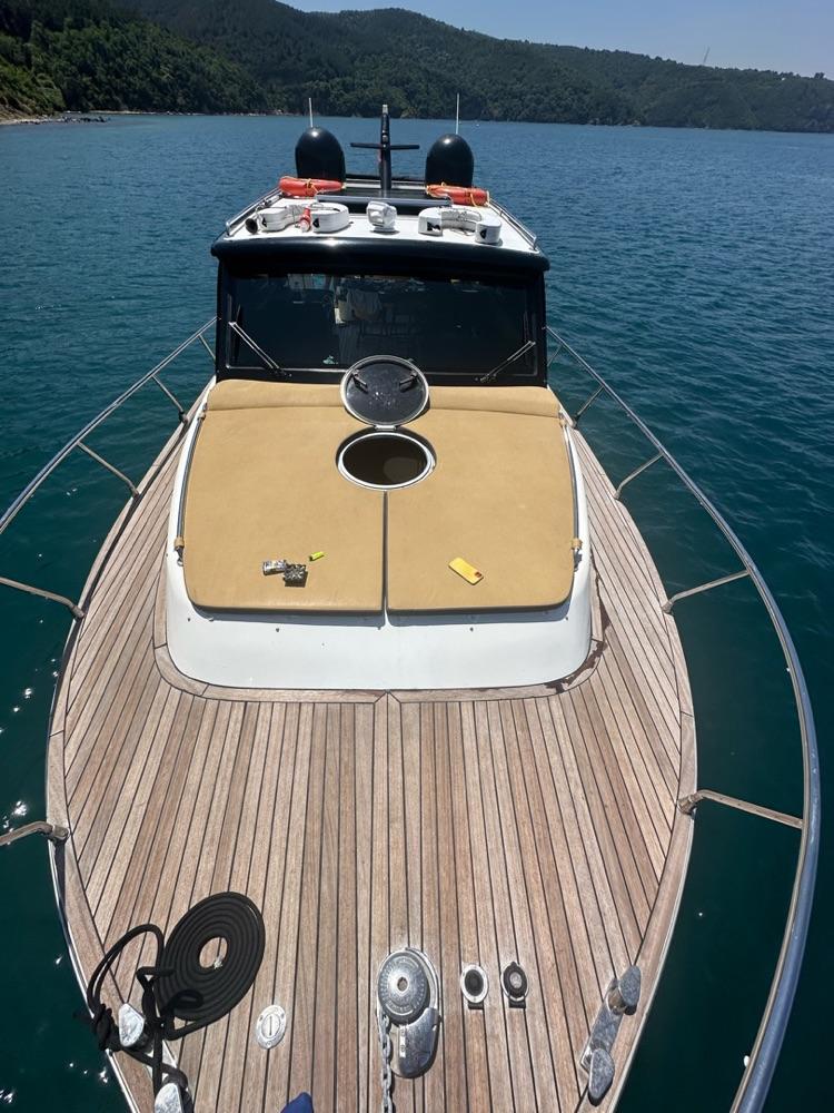 Rental Custom made 12m Motor Yacht - 818-18