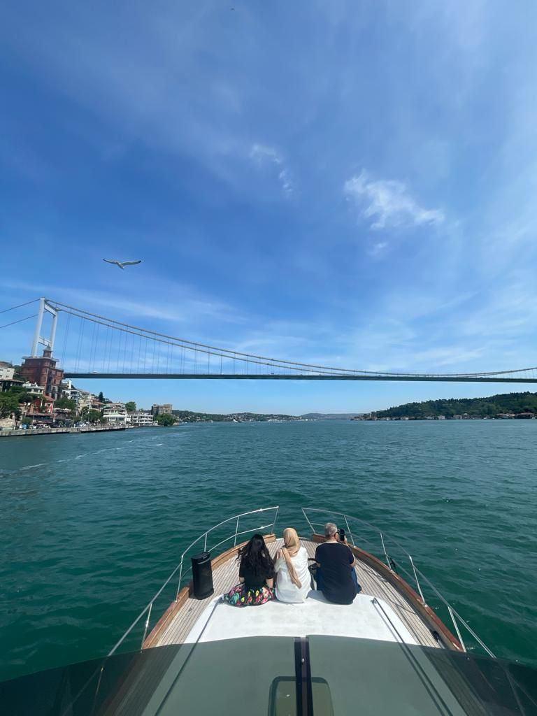 Rental Custom made 14m Motor Yacht - 385-3