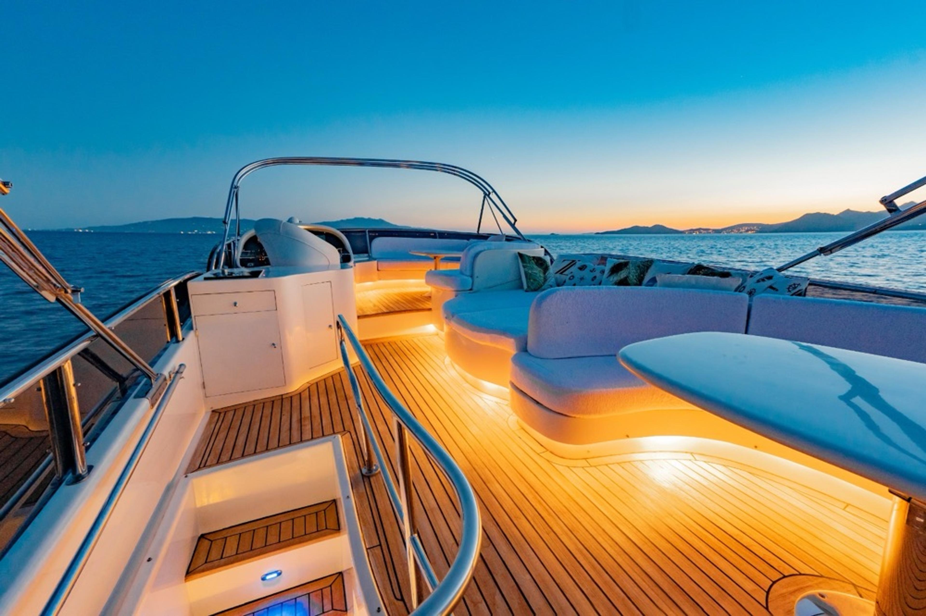 Rental Custom made 21m Motor Yacht - 354 - photo 2