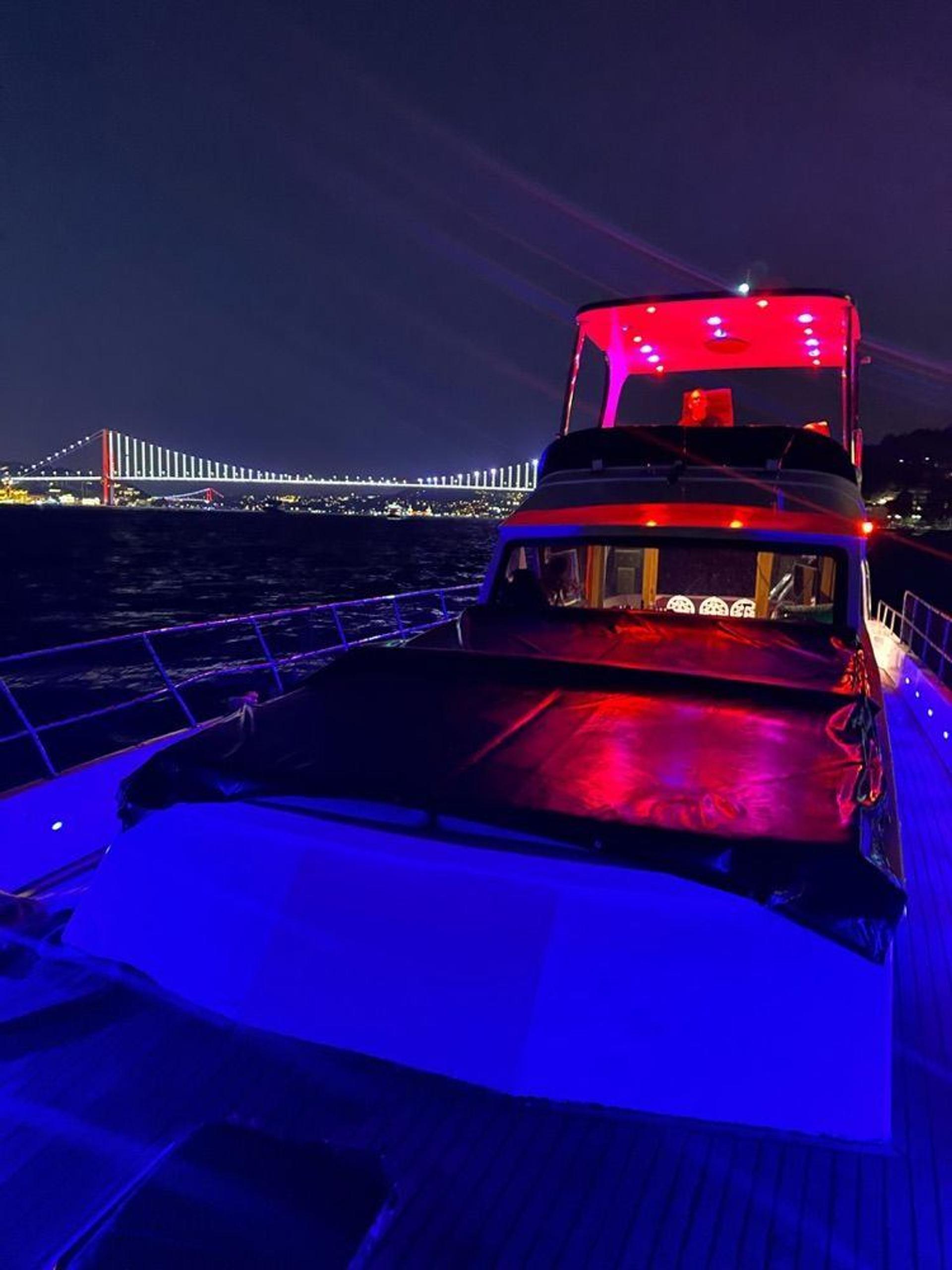Kiralık Özel yapım 16m Motoryat - 116 - photo 5