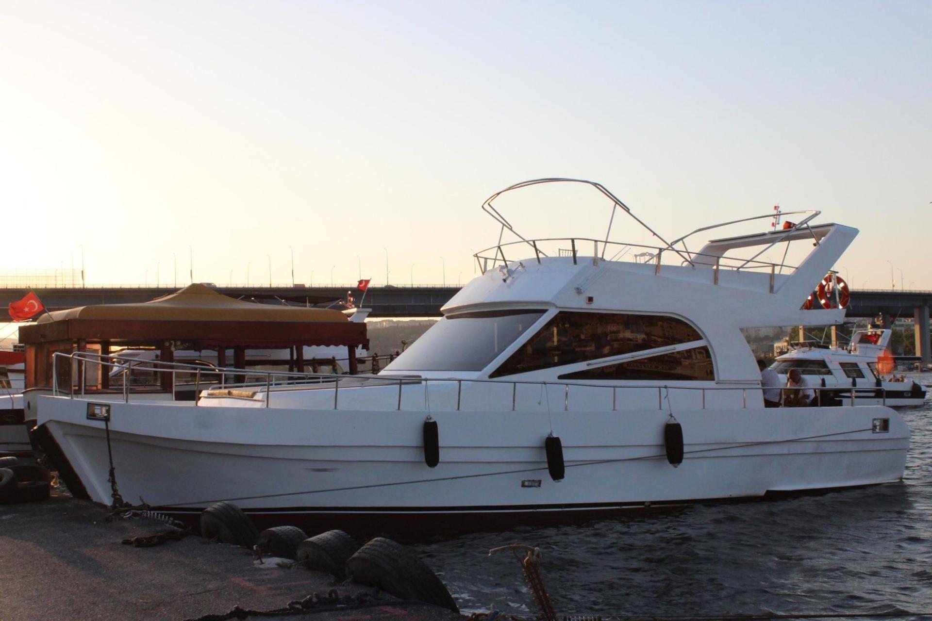 Kiralık Özel yapım 15m Motoryat - 708 - photo 8