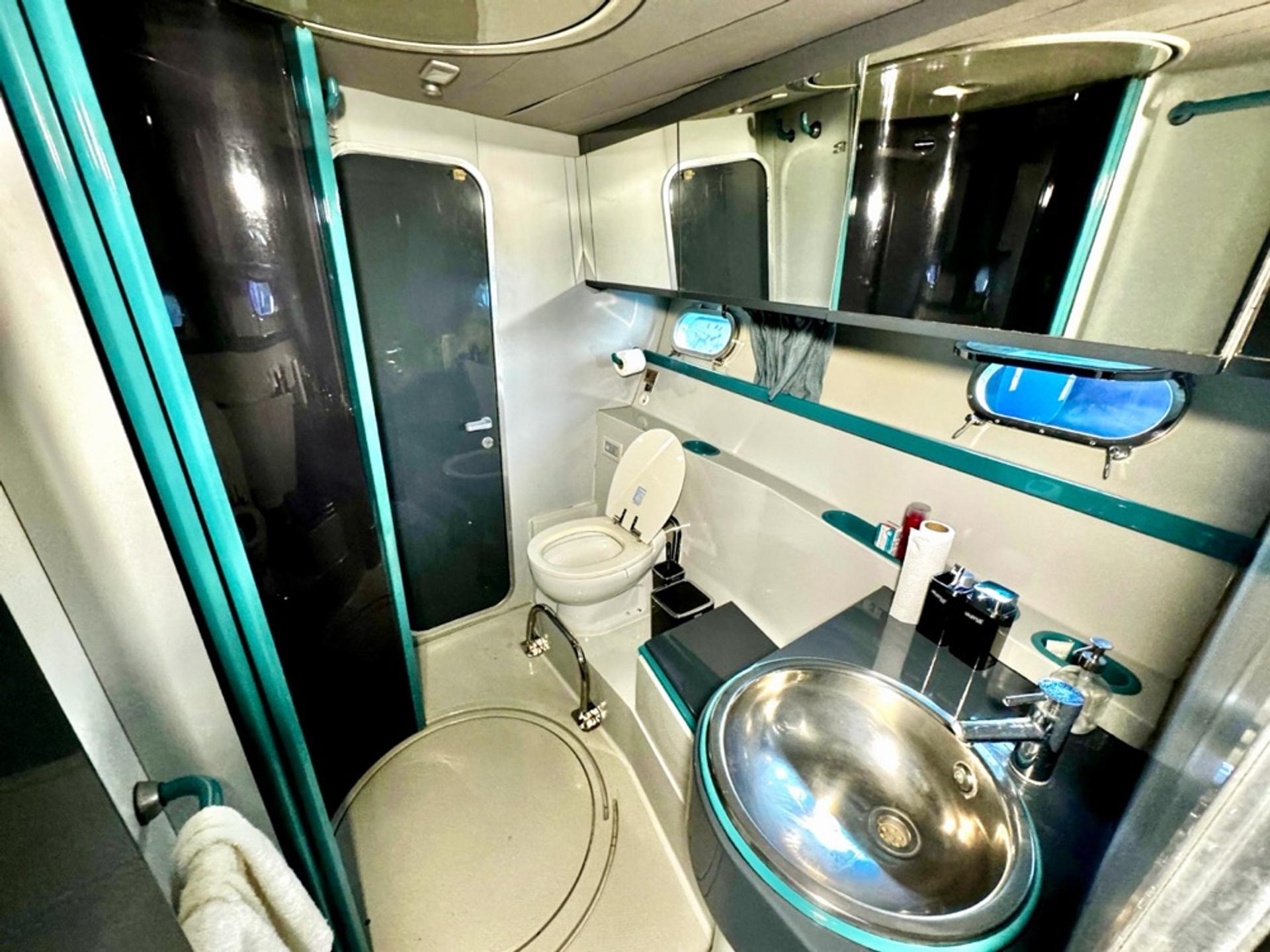Rental Ferretti Yachts 17m Motor Yacht - 847 - photo 24