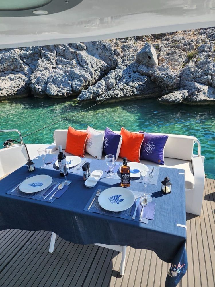 Özel yapım 14m Motoryat