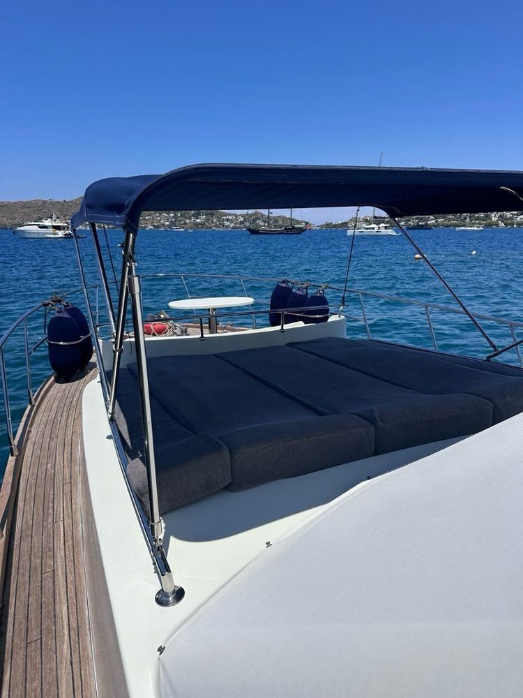 Özel yapım 12m Motoryat