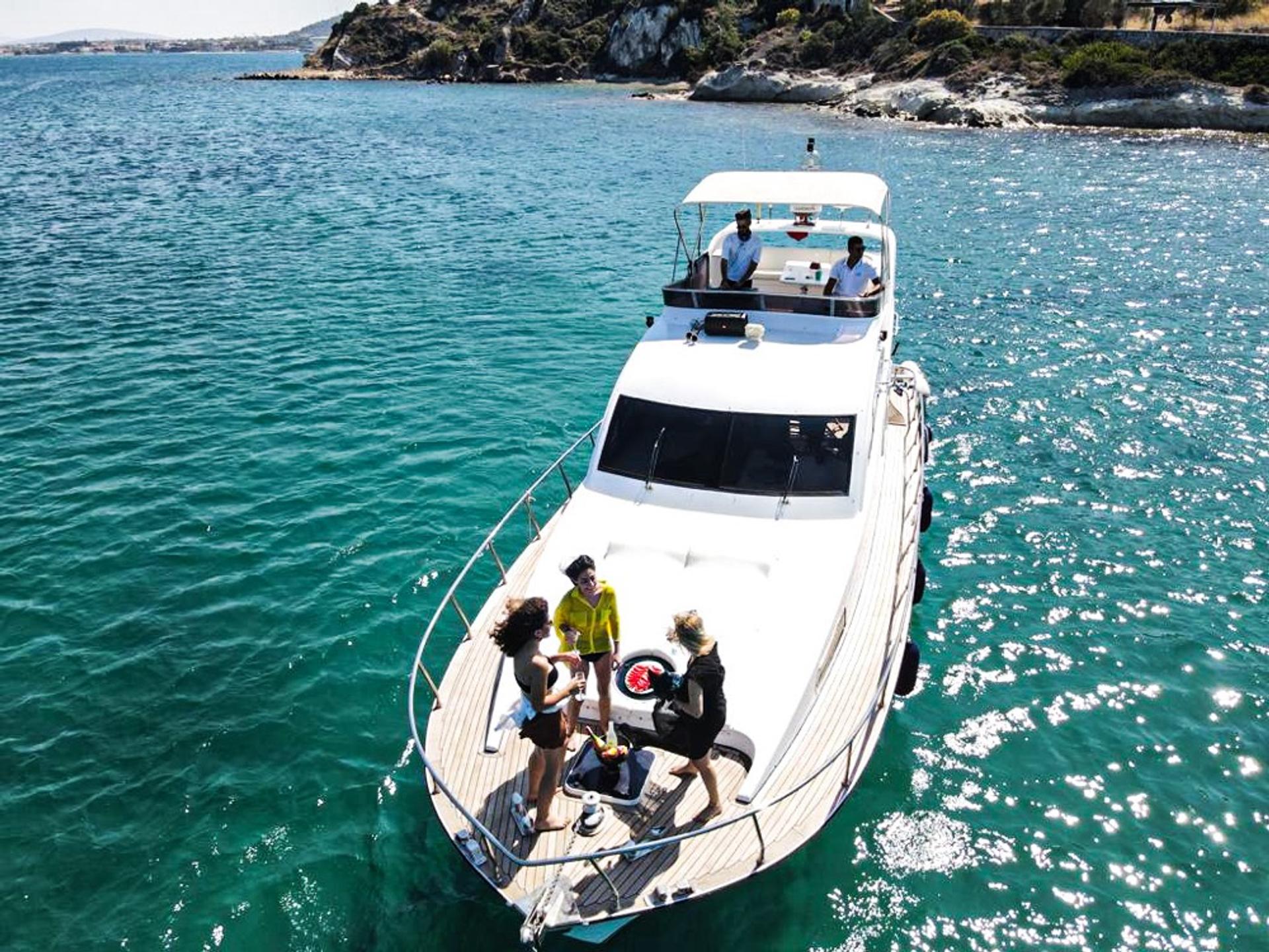 Rental Custom made 14m Motor Yacht - 547 - photo 1