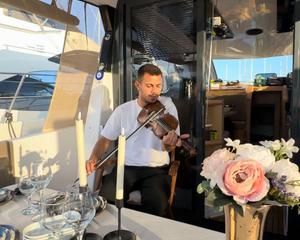 Özel yapım 11m Motoryat