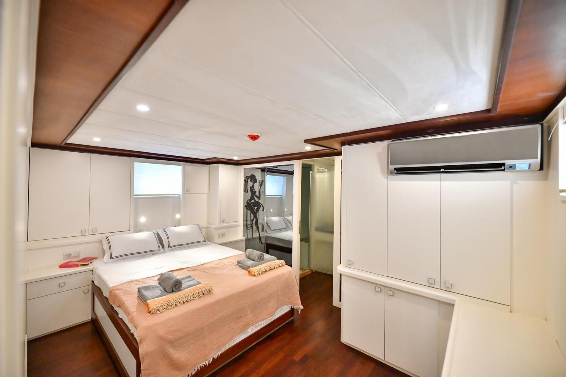 Kiralık Özel yapım 20m Motoryat - 1076 - photo 5