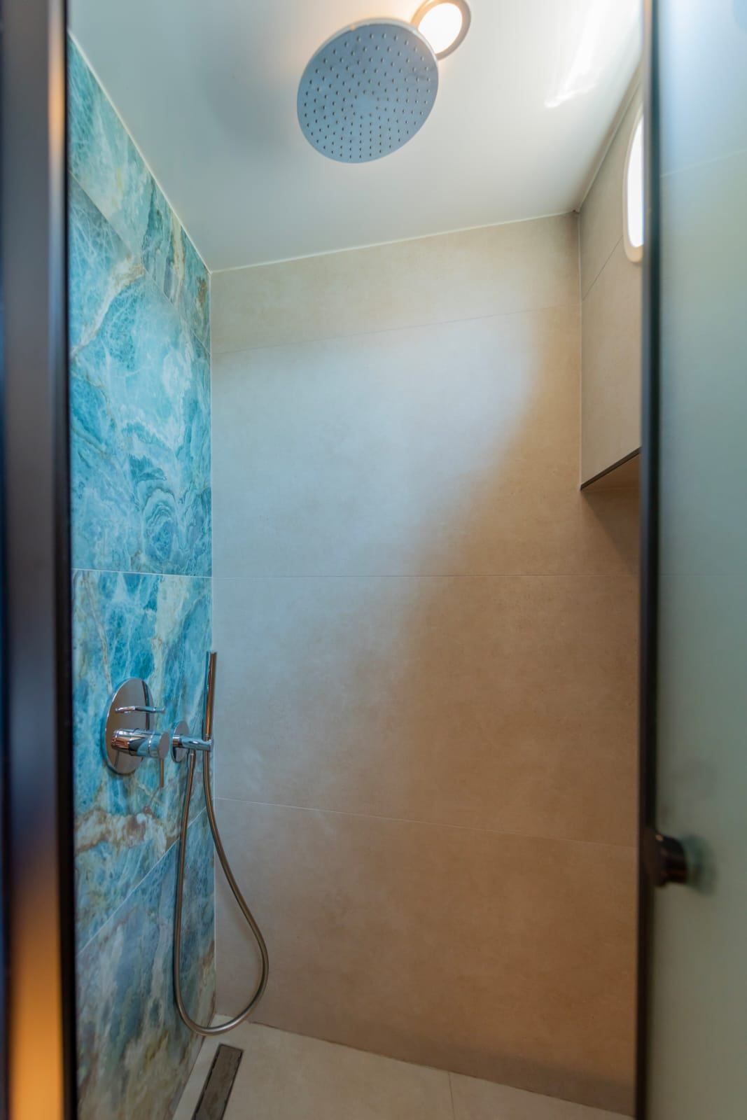 Özel yapım 18m Motoryat