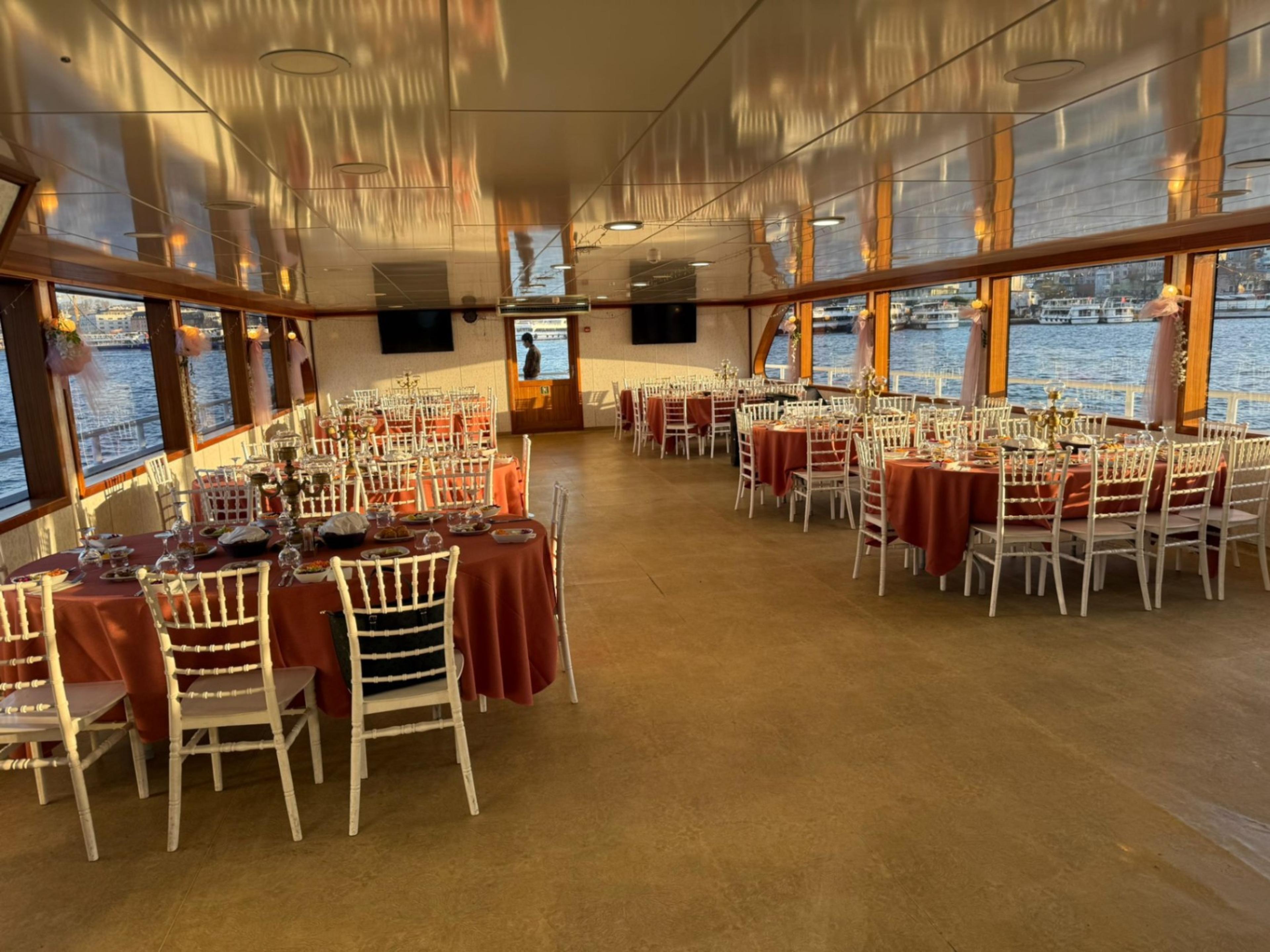 Rental Custom made 24m Party Boat - 21 - photo 5