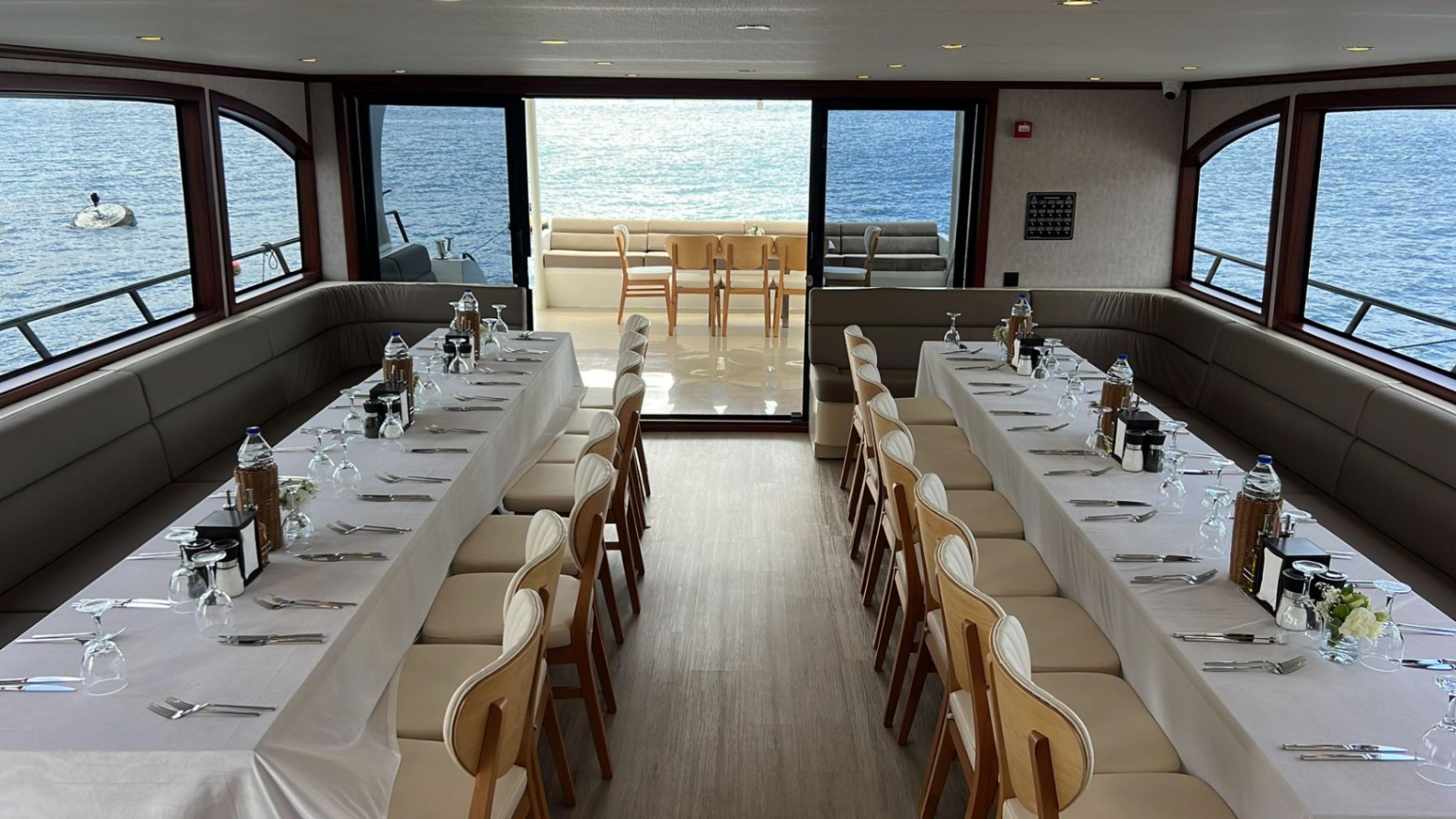 Rental Custom made 25m Party Boat - 922 - photo 16