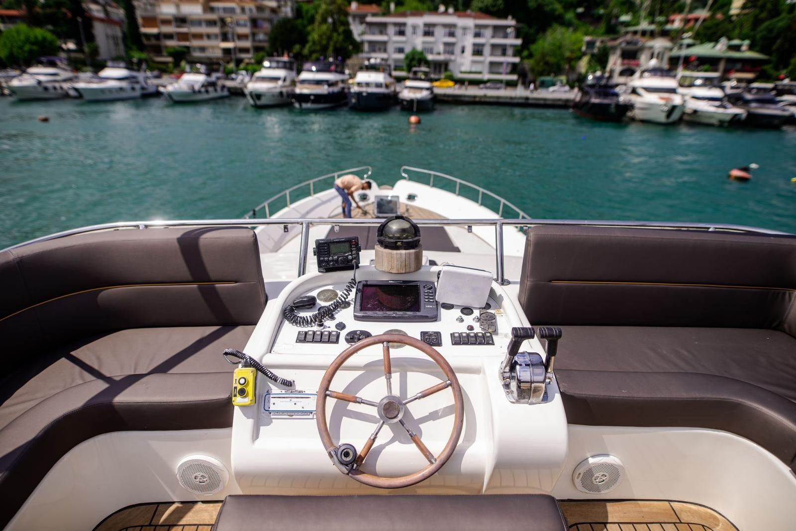 Özel yapım 23m Motoryat