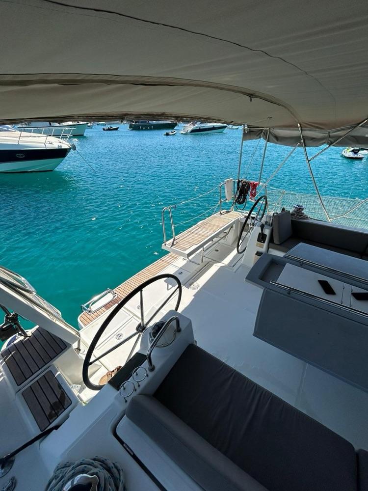 Kiralık Beneteau 14m Yelkenli - 887-10