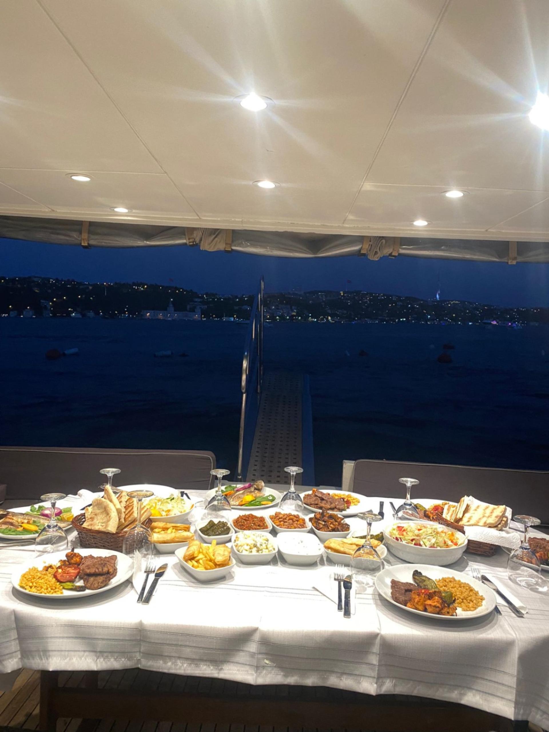 Kiralık Özel yapım 17m Motoryat - 338 - photo 5