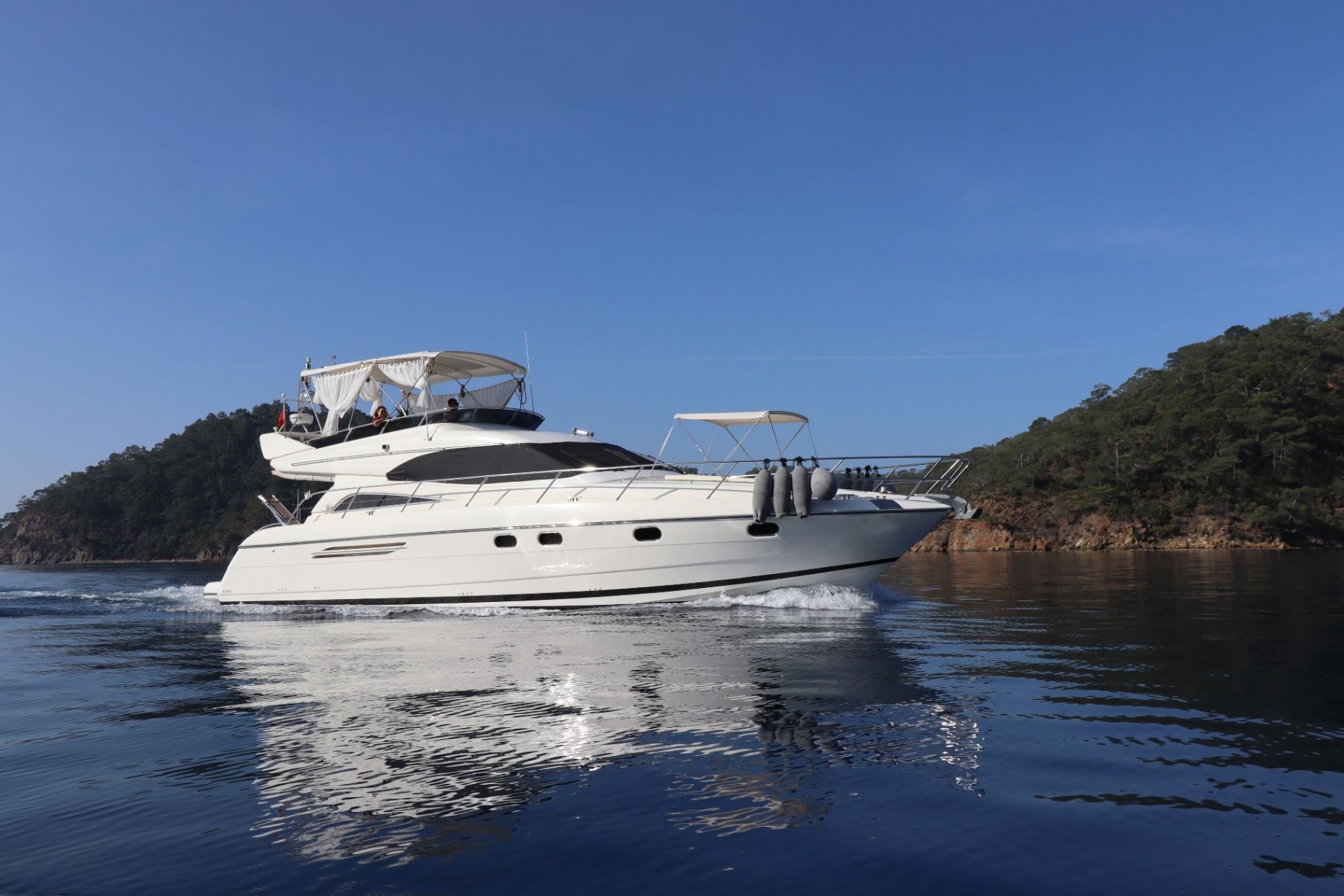 Princess 18m Motoryat