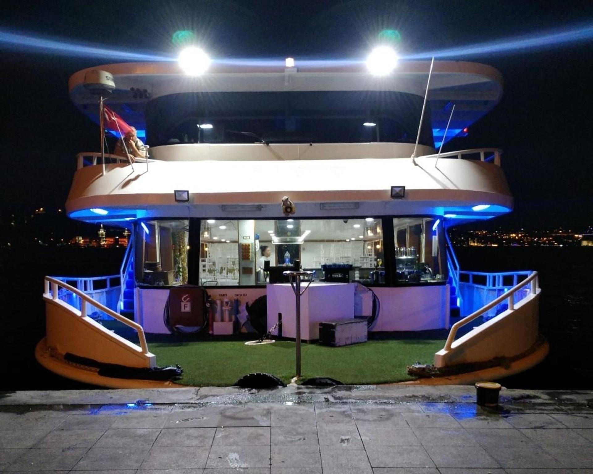 Kiralık Özel yapım 25m Davet Gemisi - 40 - photo 3