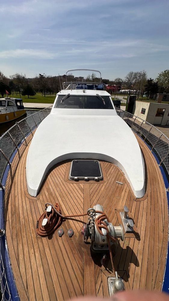 Özel yapım 24m Motoryat