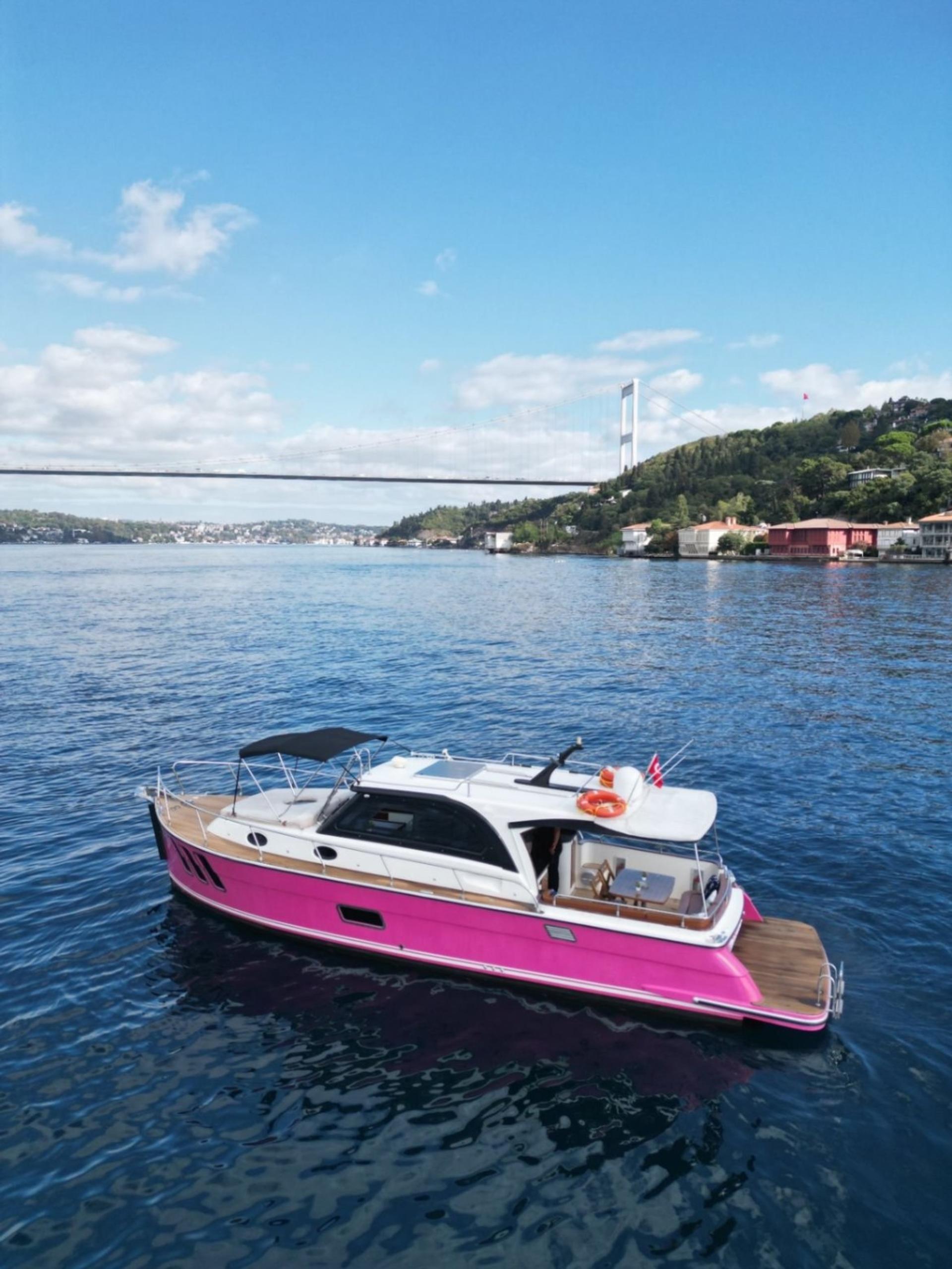 Rental Custom made 12m Motor Yacht - 1049 - photo 9