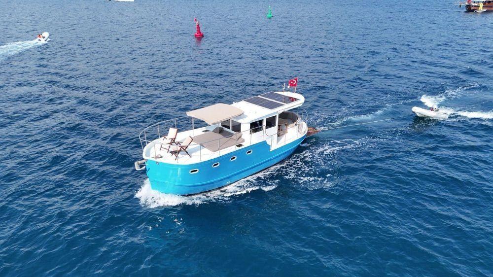 Kiralık Özel yapım 12m Motoryat - 1084 - photo 1