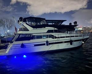 Mochi Craft 16m Motoryat