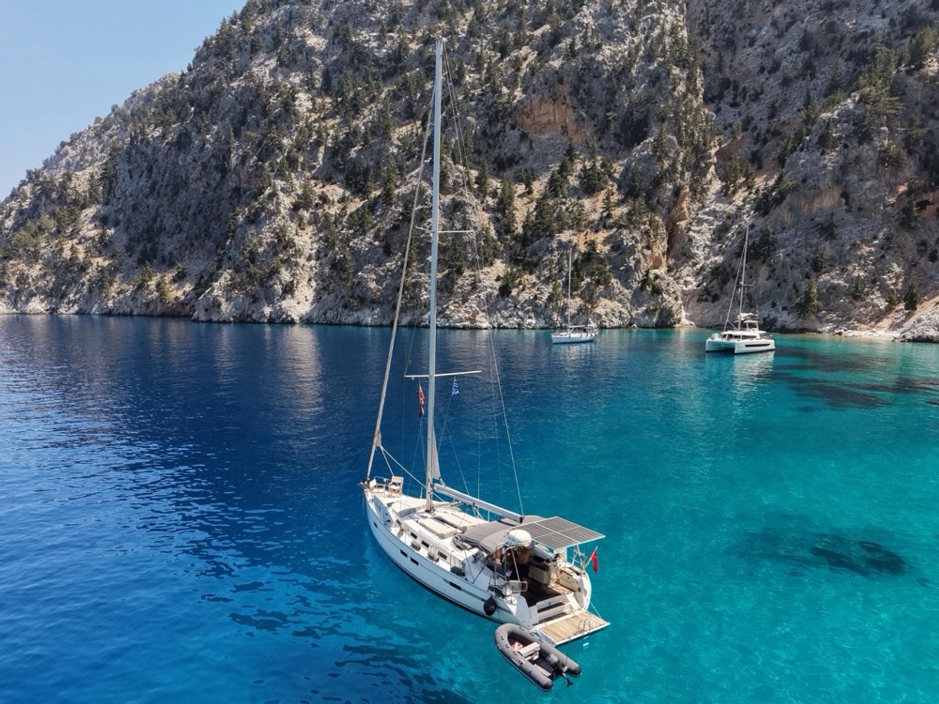 Rental Bavaria 14m Sailboat - 560 - photo 3
