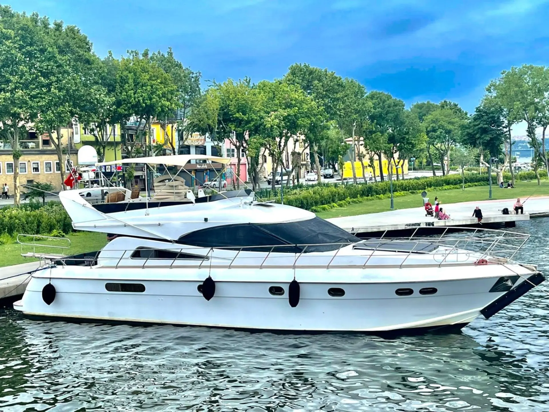Rental Custom made 19m Motor Yacht - 245 - photo 3