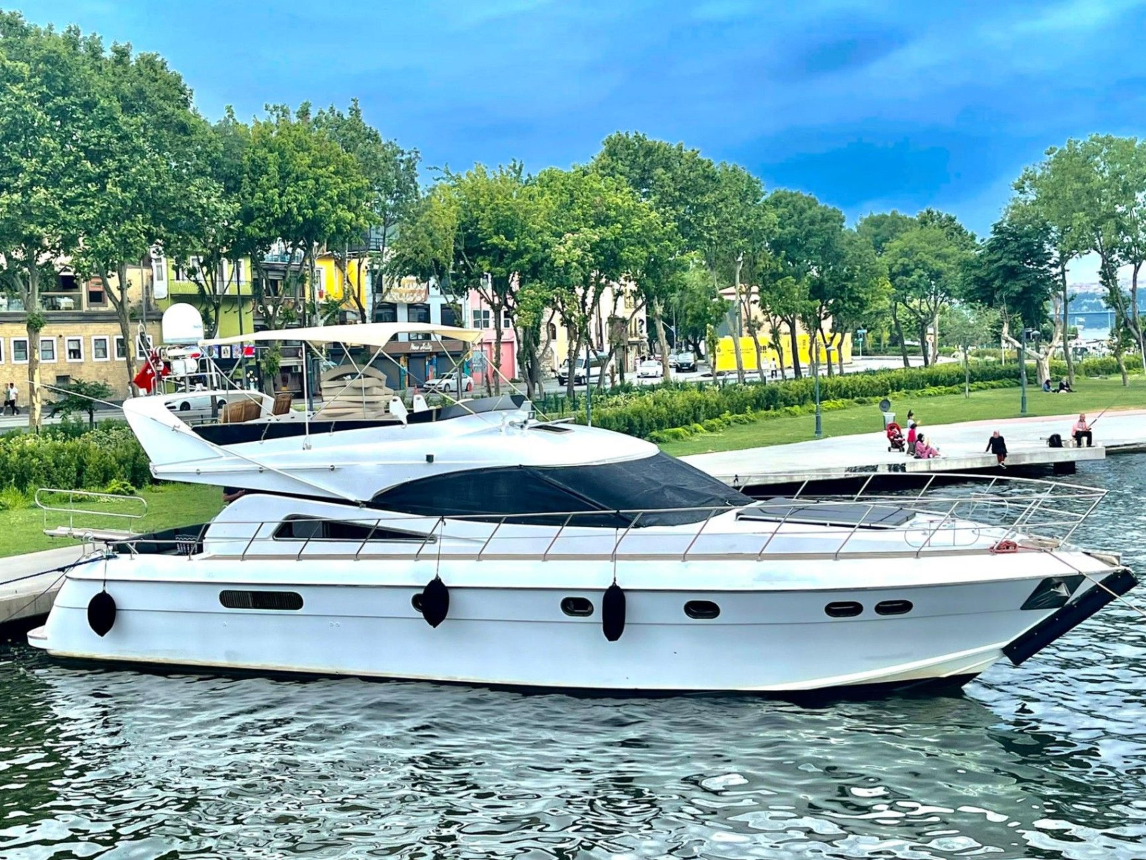 Rental Custom made 19m Motor Yacht - 245 - photo 3