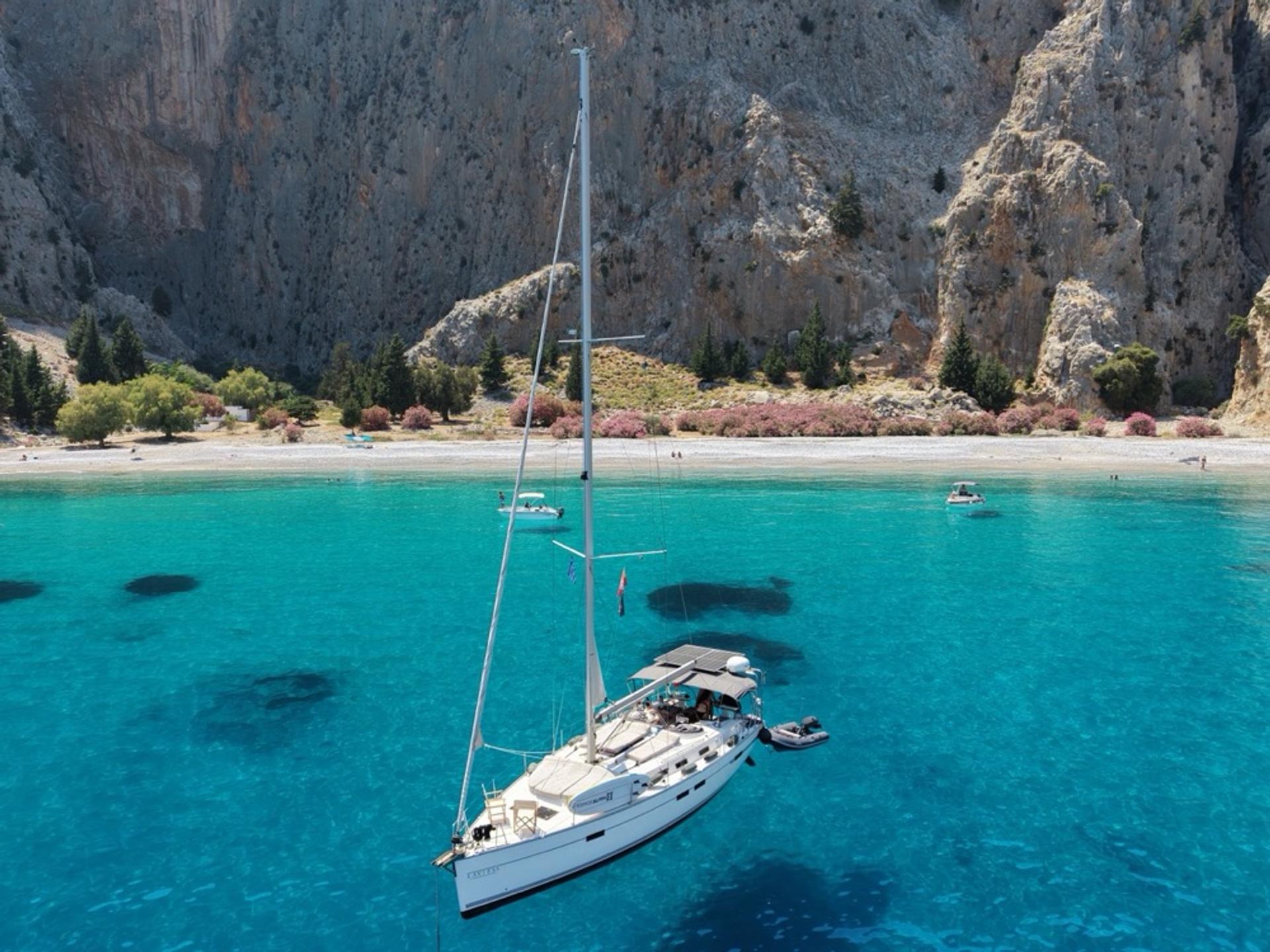 Rental Bavaria 14m Sailboat - 560 - photo 2