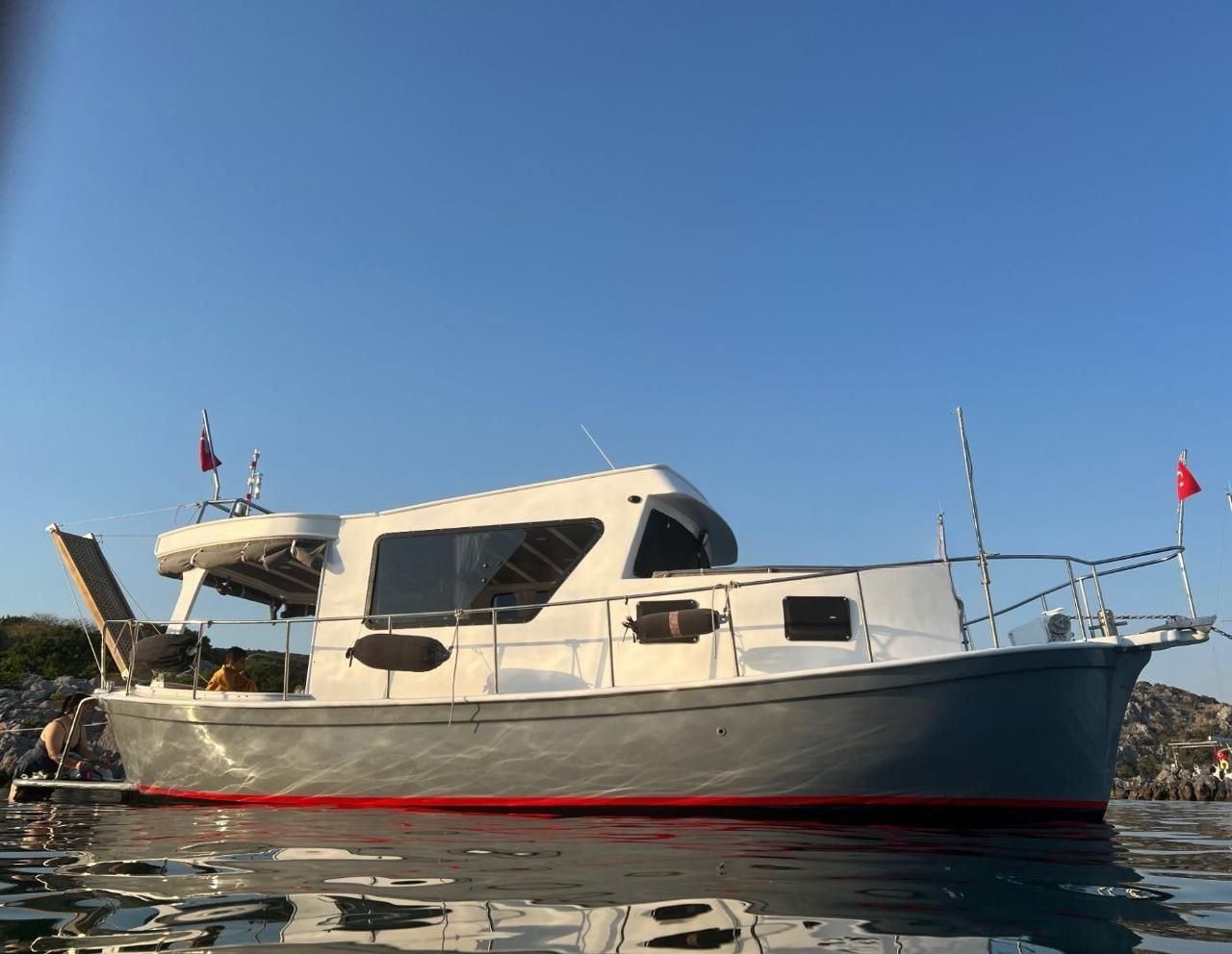 Özel yapım 10m Motoryat