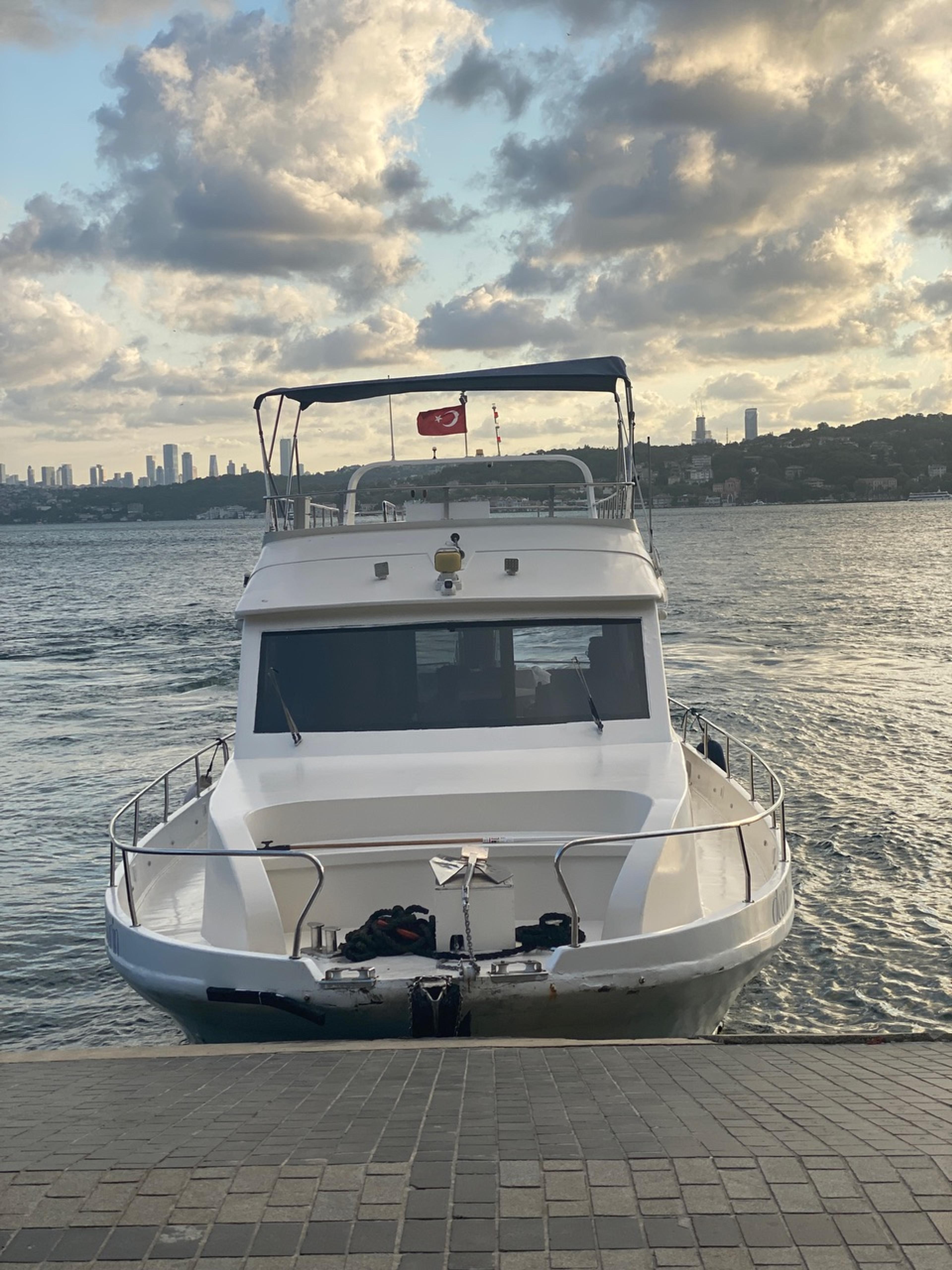 Rental Custom made 19m Motor Yacht - 129 - photo 12