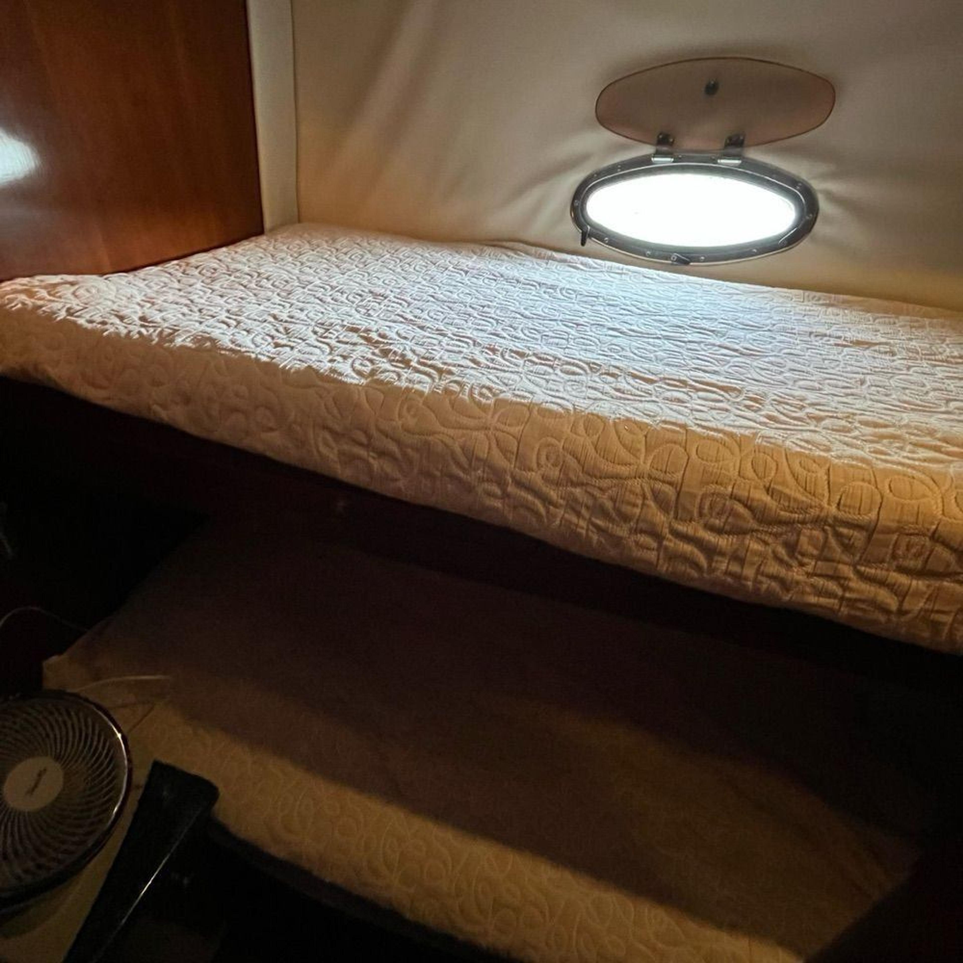 Rental Carver 17m Motor Yacht - 623 - photo 9