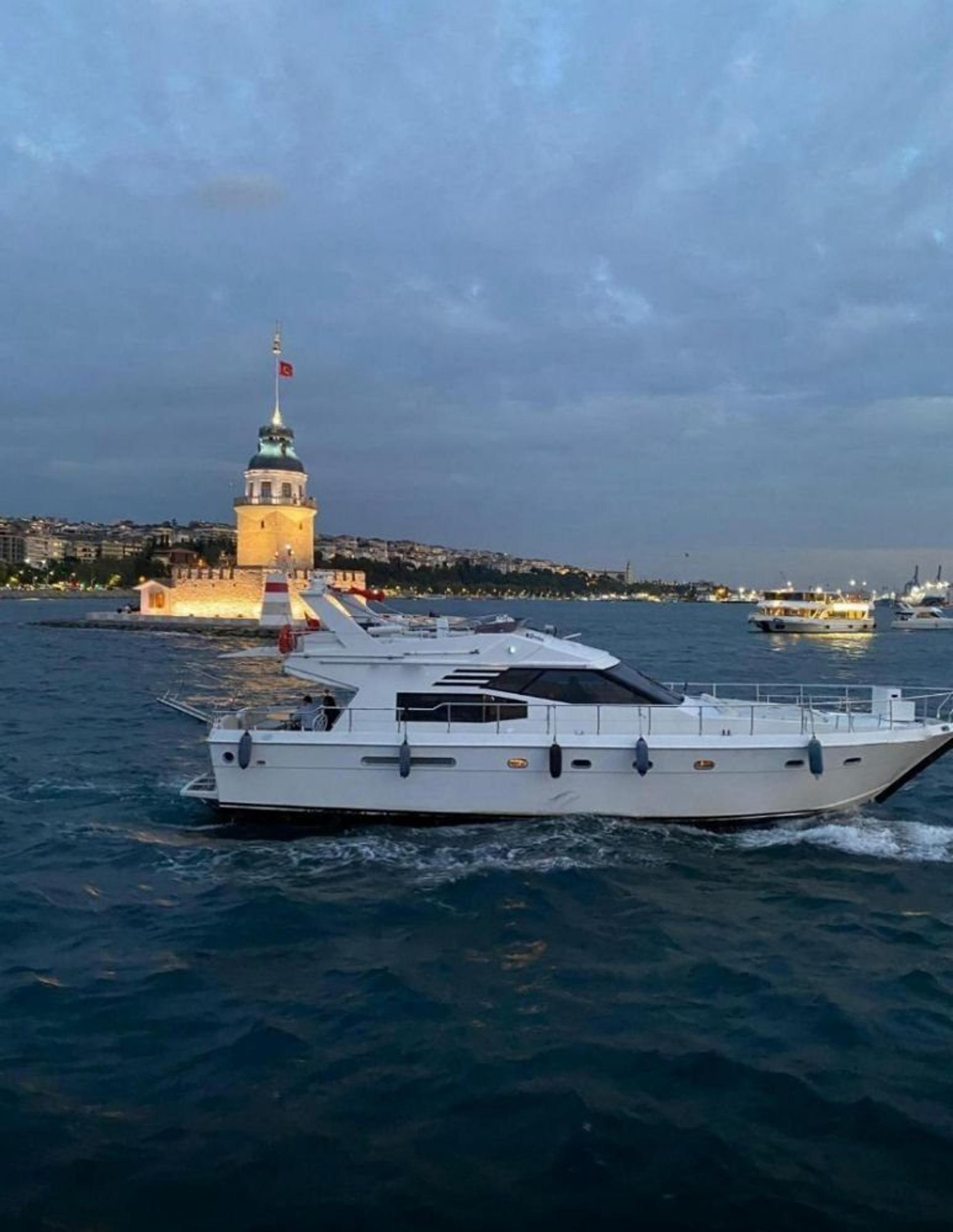 Kiralık Özel yapım 18m Motoryat - 958 - photo 7