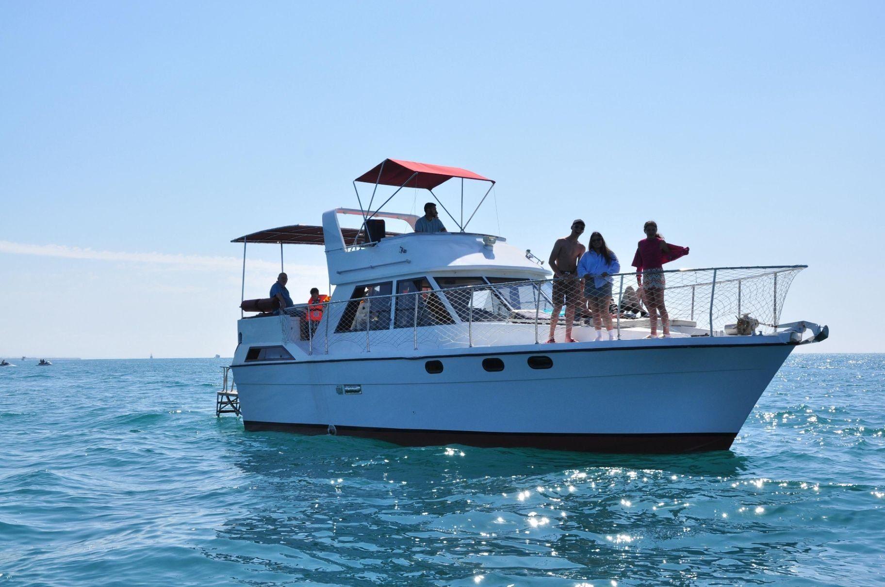 Rental Custom made 13m Motor Yacht - 844-0