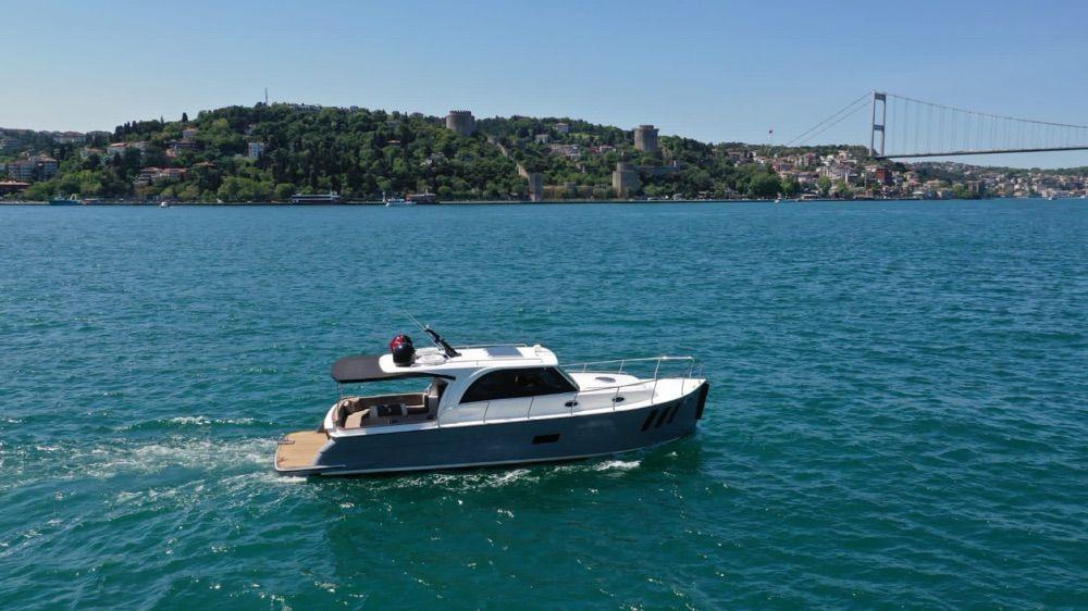 Rental Custom made 12m Motor Yacht - 218-1