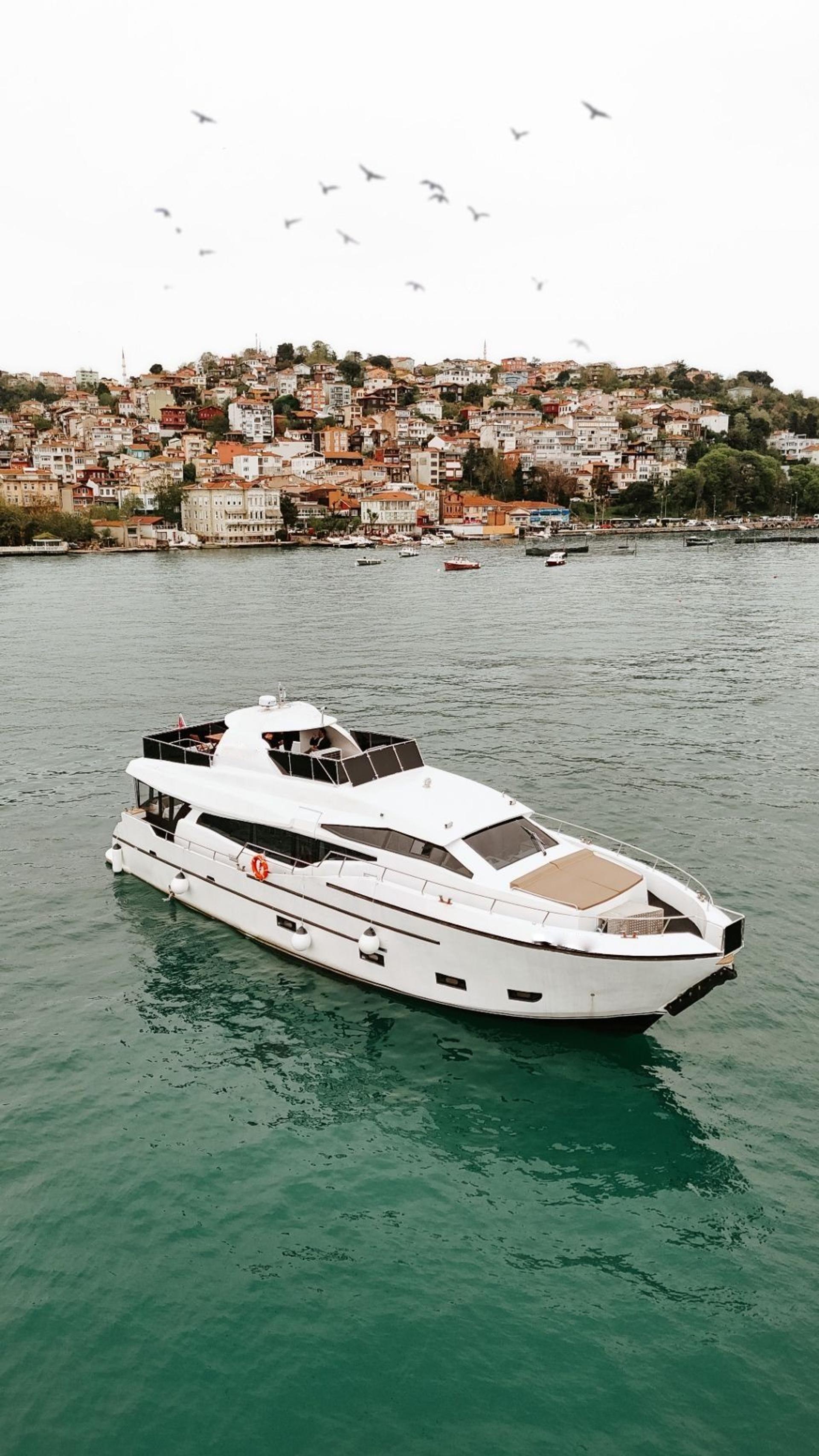 Rental Custom made 22m Motor Yacht - 1107 - photo 7