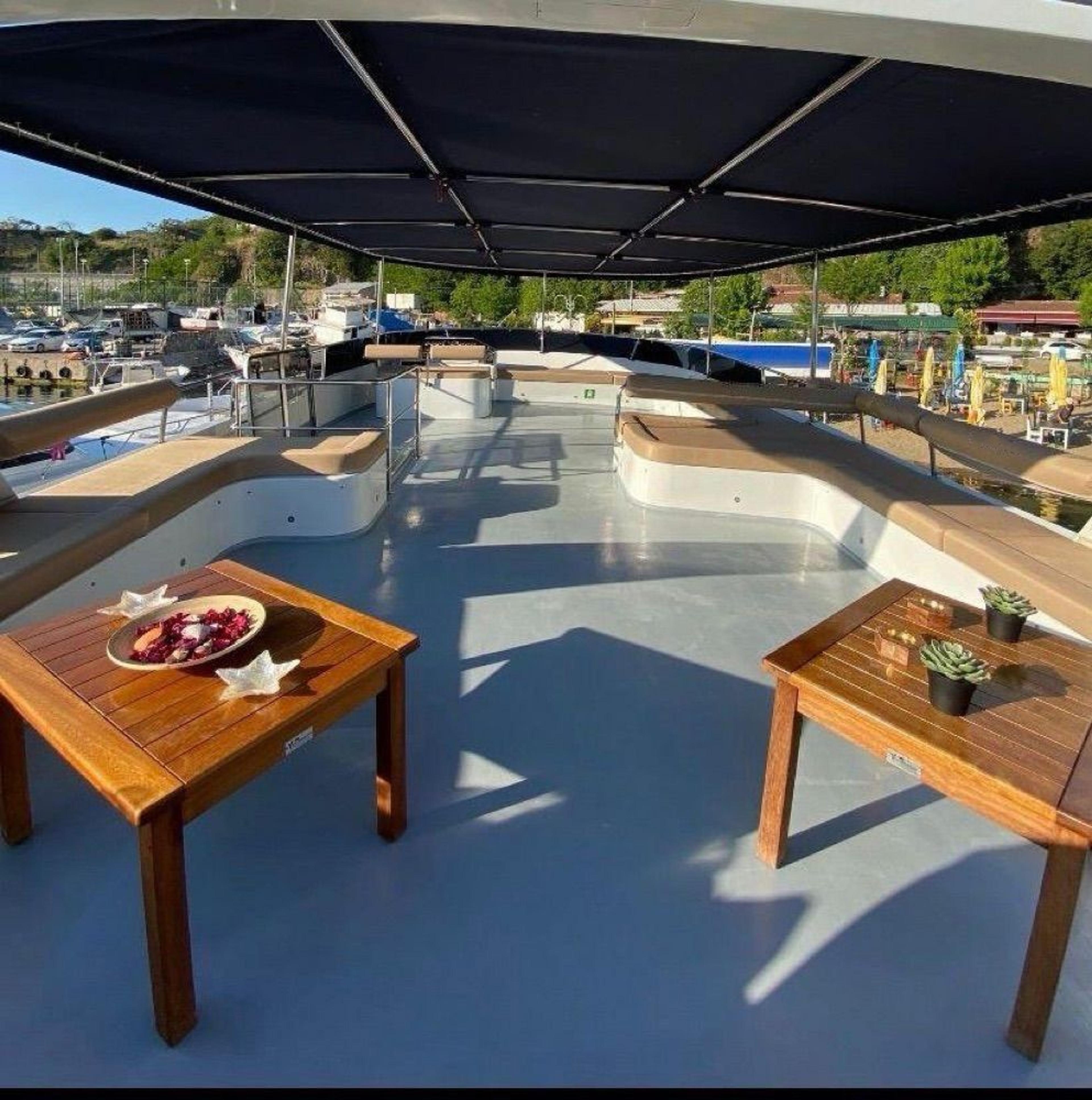 Rental Custom made 23m Motor Yacht - 372 - photo 14