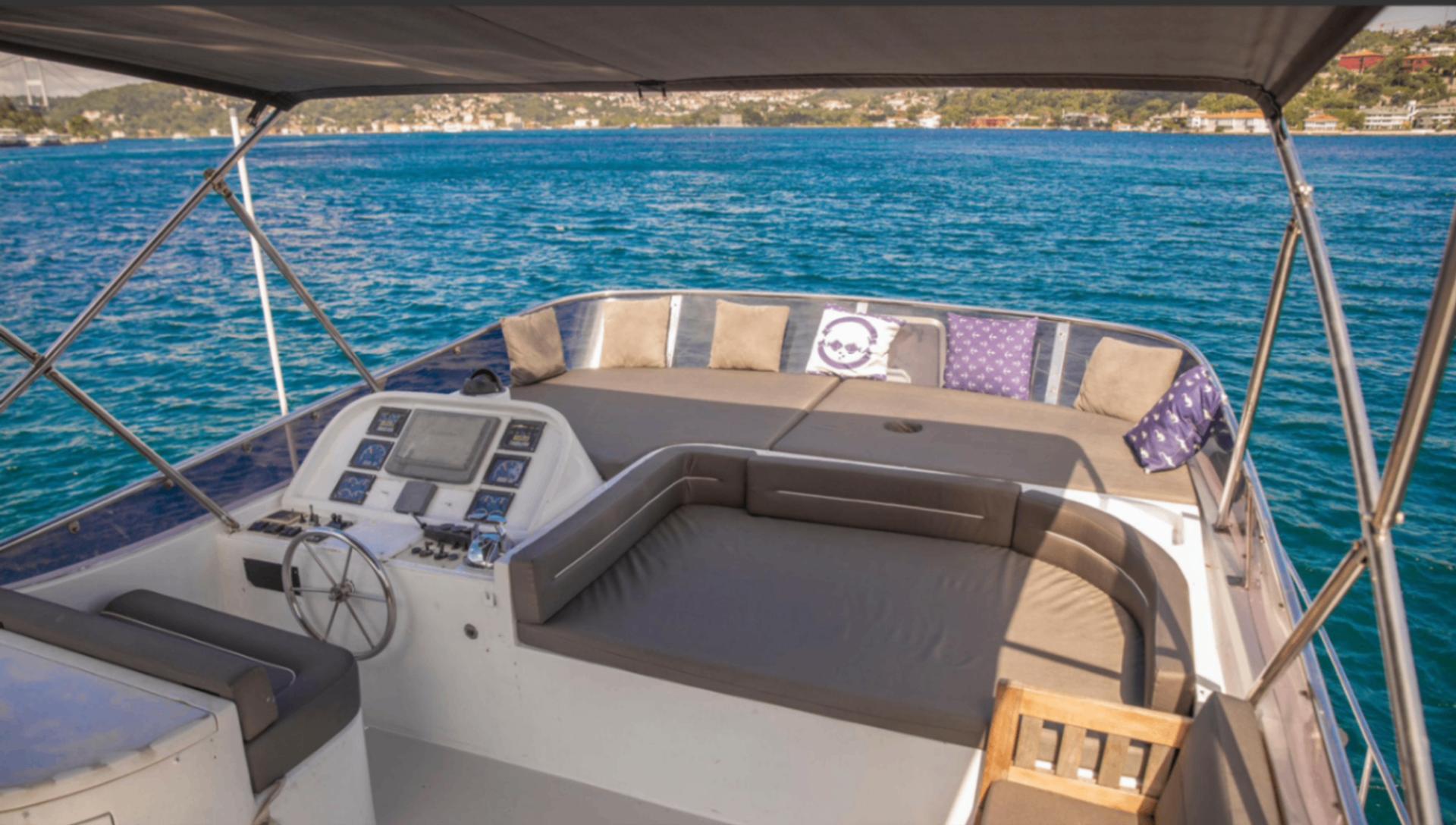 Kiralık Azimut 19m Motoryat - 746 - photo 17