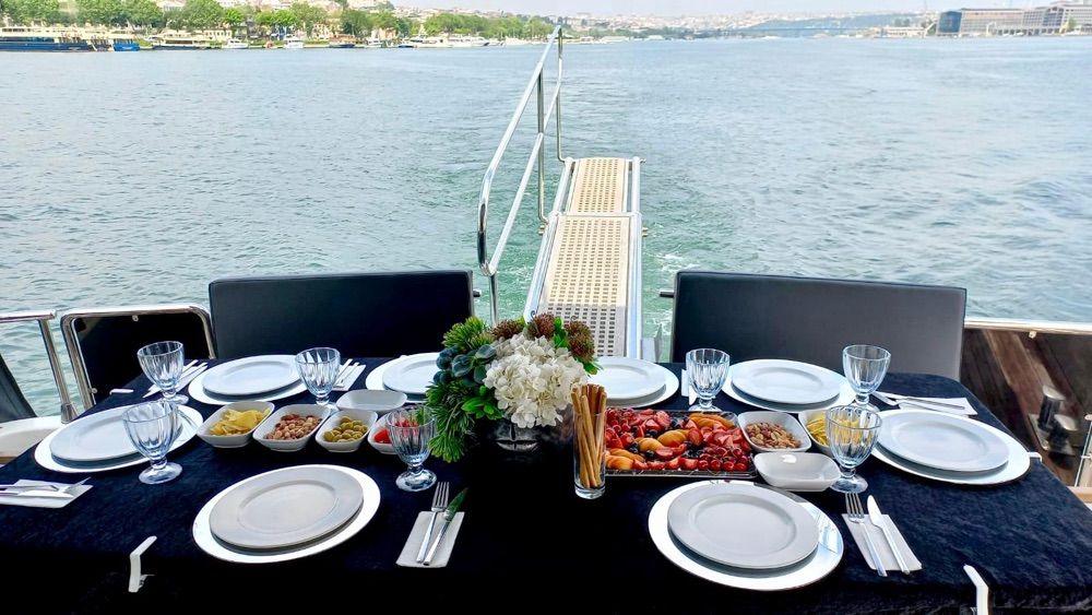 Özel yapım 22m Motoryat