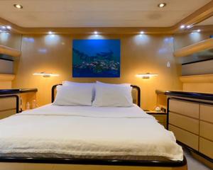 Canados 20m Motor Yacht