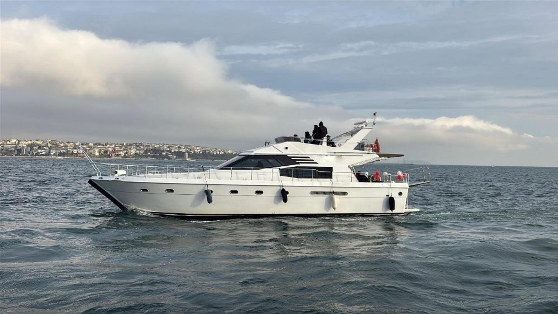 Kiralık Özel yapım 18m Motoryat - 958 - photo 9