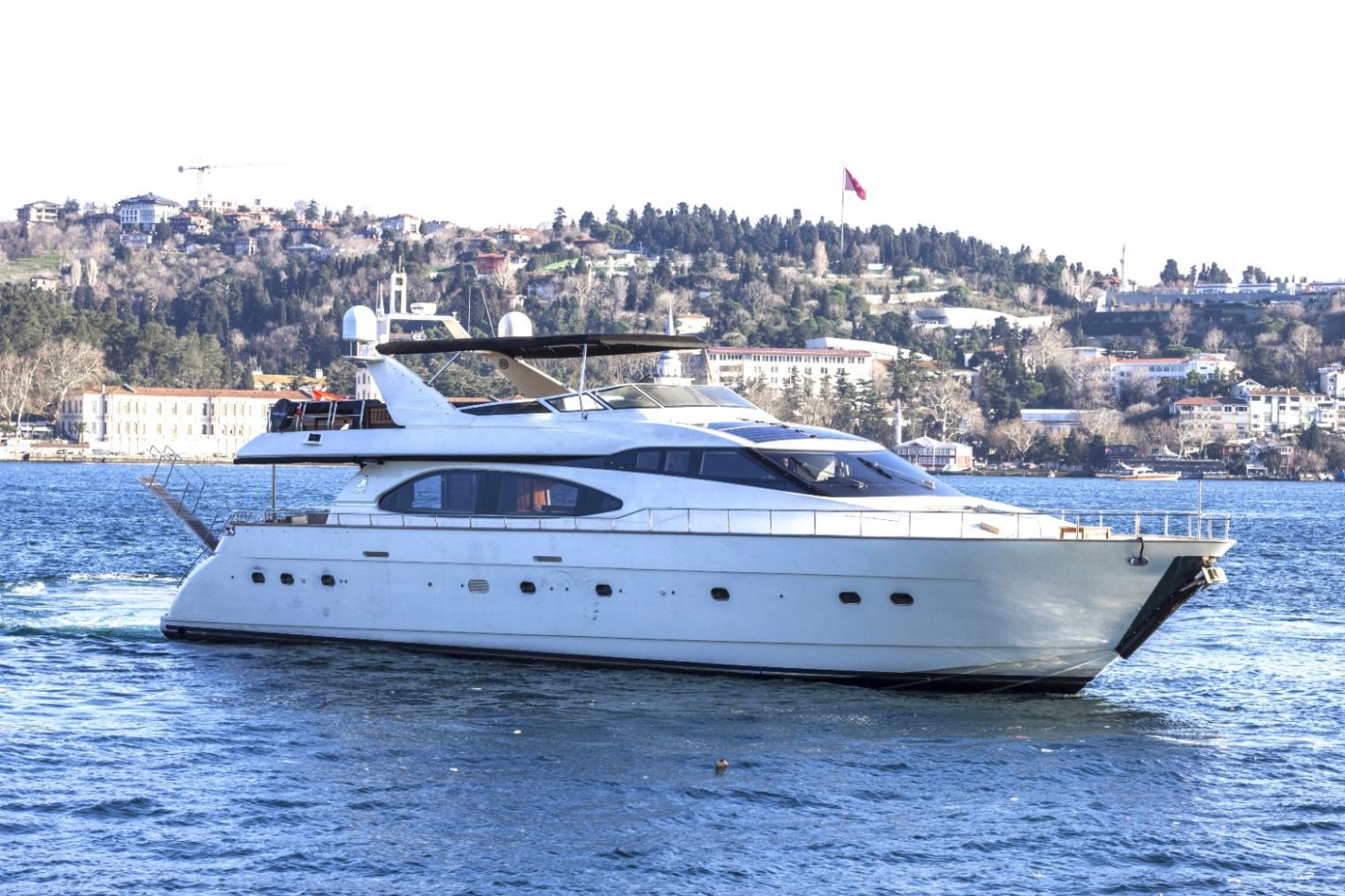 Rental Azimut 27m Motor Yacht - 744-2