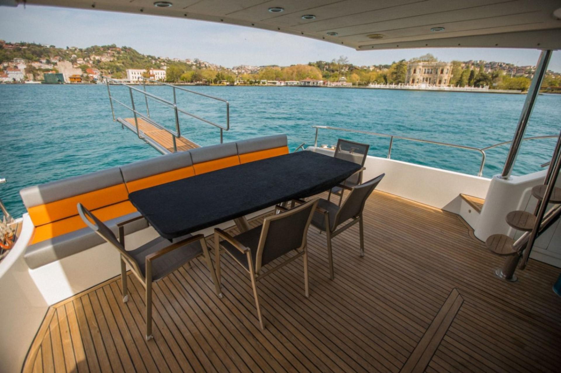 Kiralık Azimut 22m Motoryat - 227 - photo 6