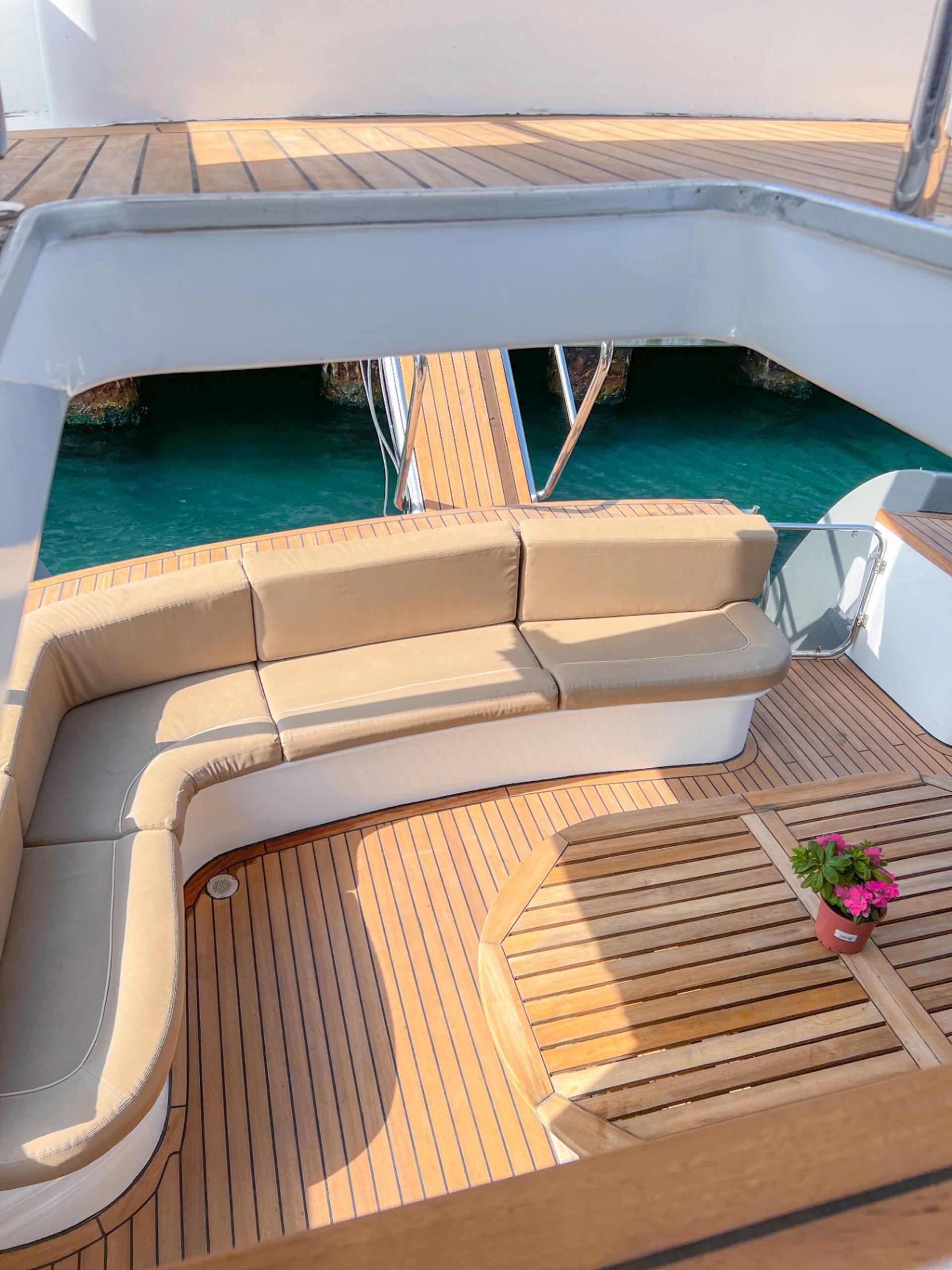 Rental Custom made 17m Motor Yacht - 5 - photo 12