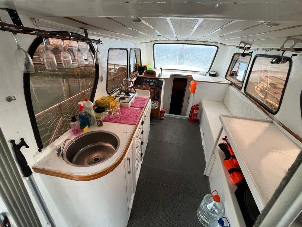 Rental Custom made 12m Motor Yacht - 806-19