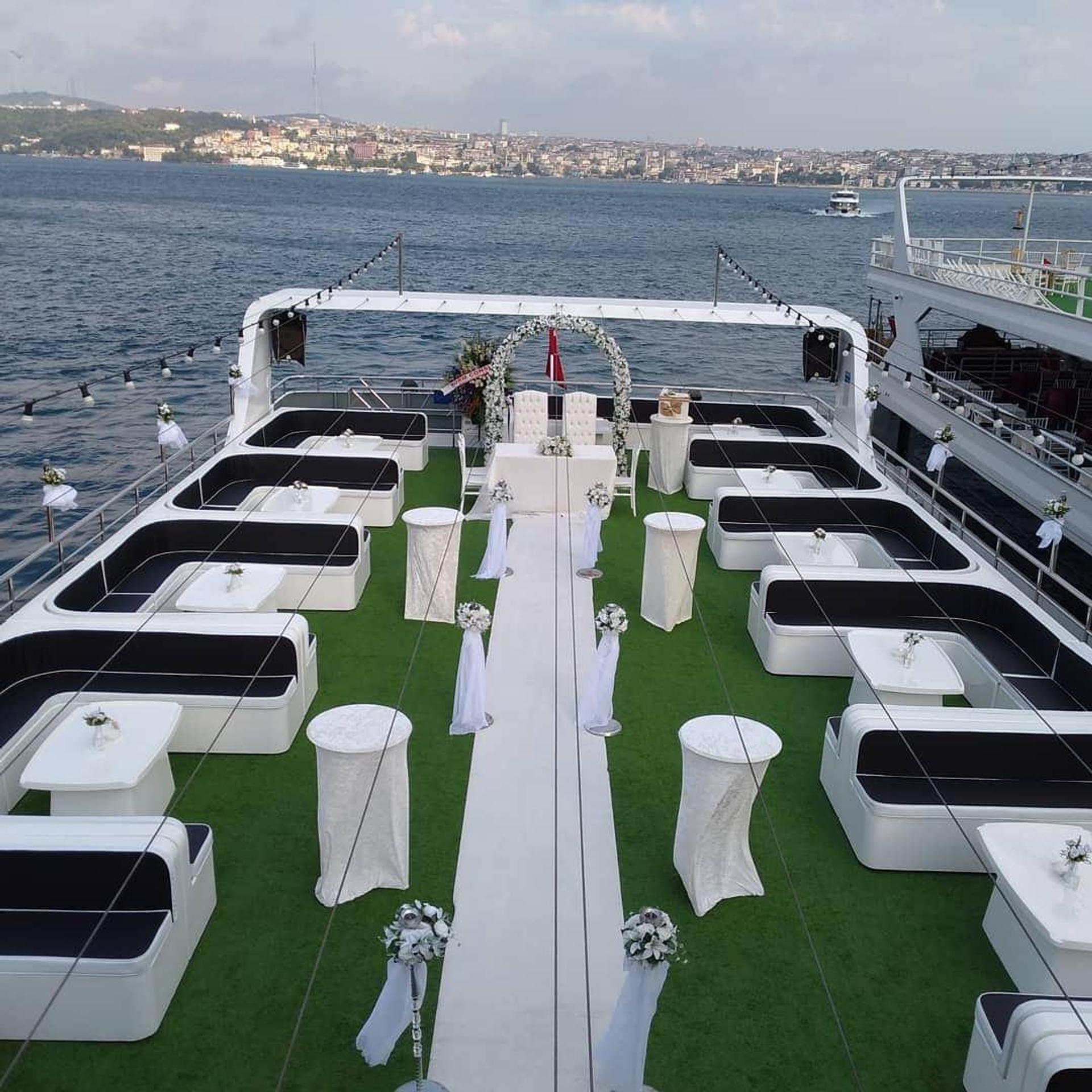 Rental Custom made 37m Party Boat - 39 - photo 3