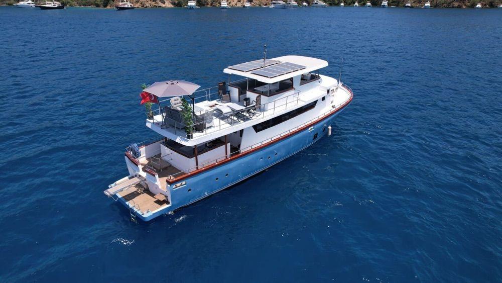 Rental Custom made 20m Motor Yacht - 727-1