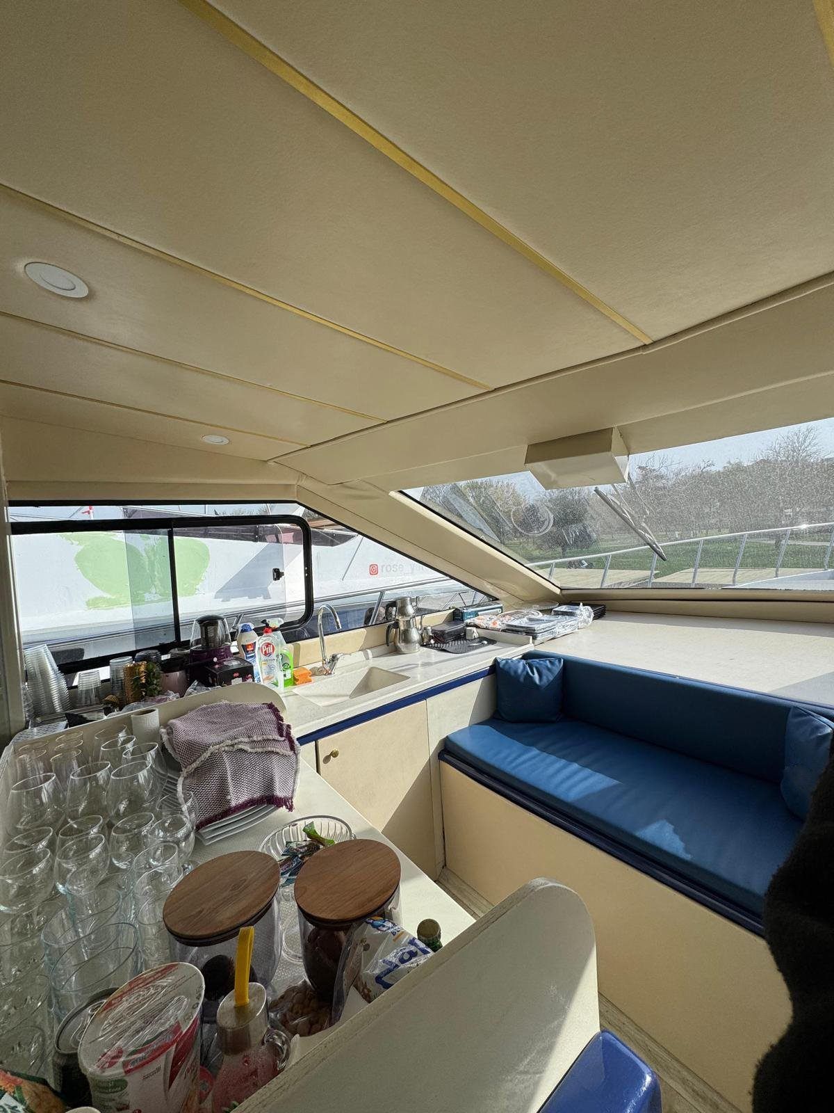 Özel yapım 24m Motoryat