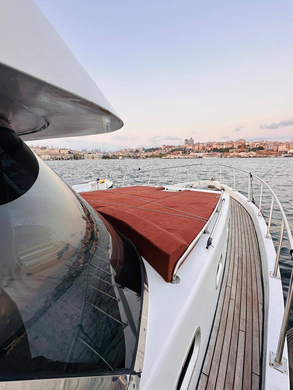 Özel yapım 16m Motoryat