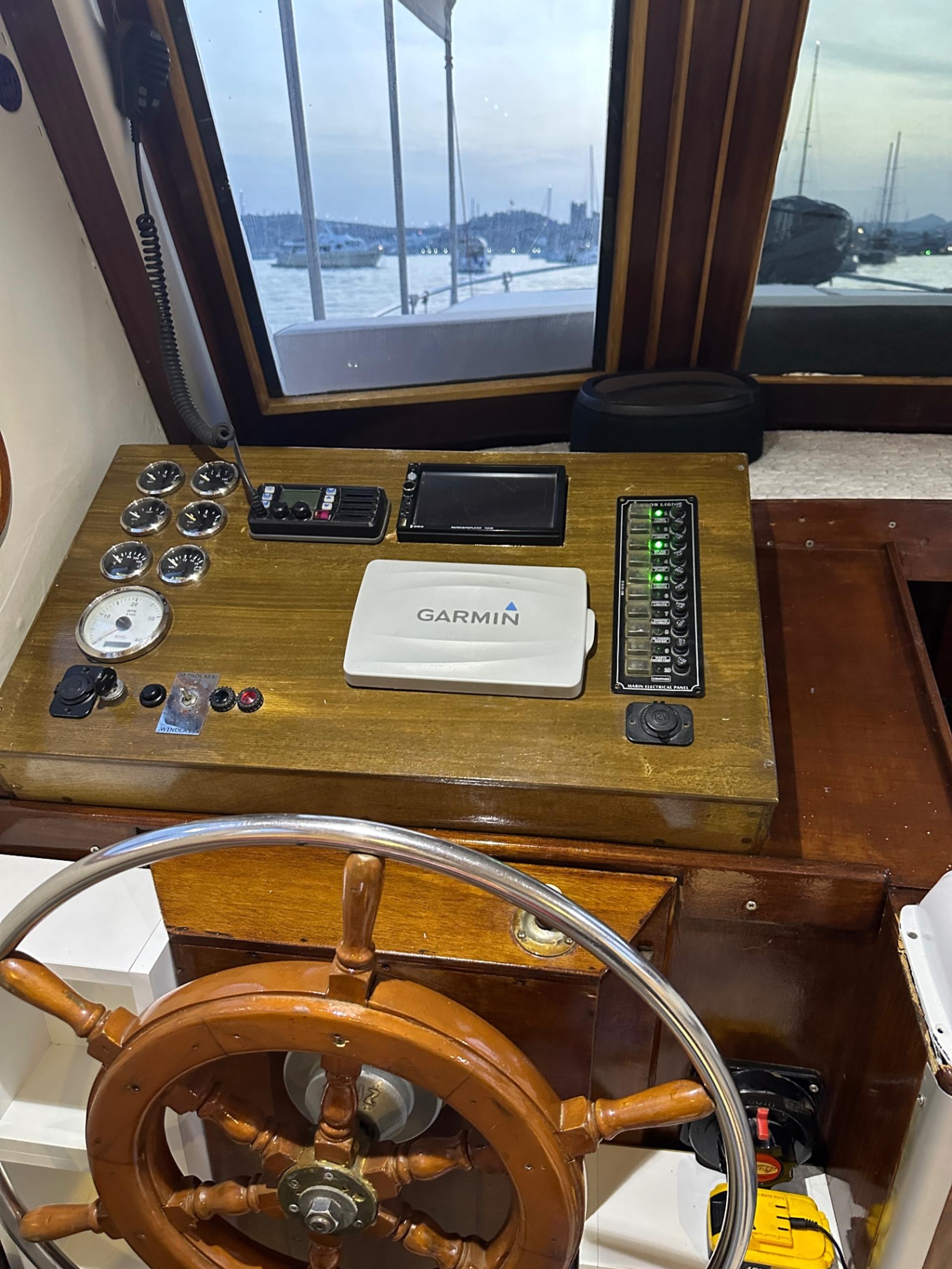 Rental Custom made 12m Motor Yacht - 653 - photo 8