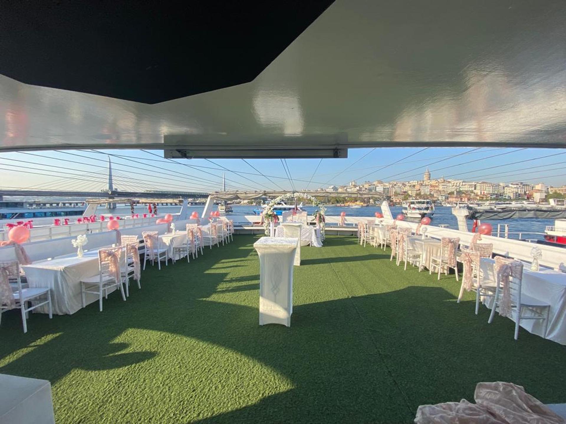 Rental Custom made 25m Party Boat - 83 - photo 13
