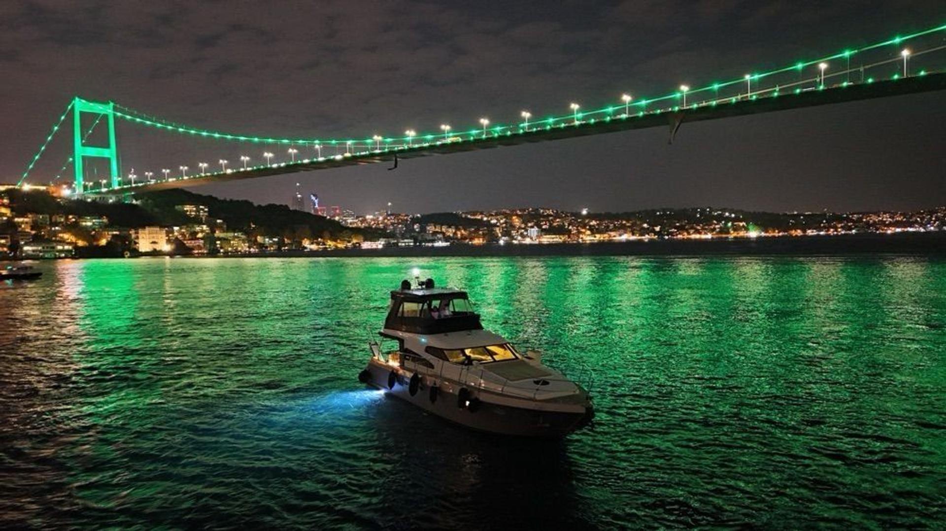 Kiralık Özel yapım 16m Motoryat - 1063 - photo 5